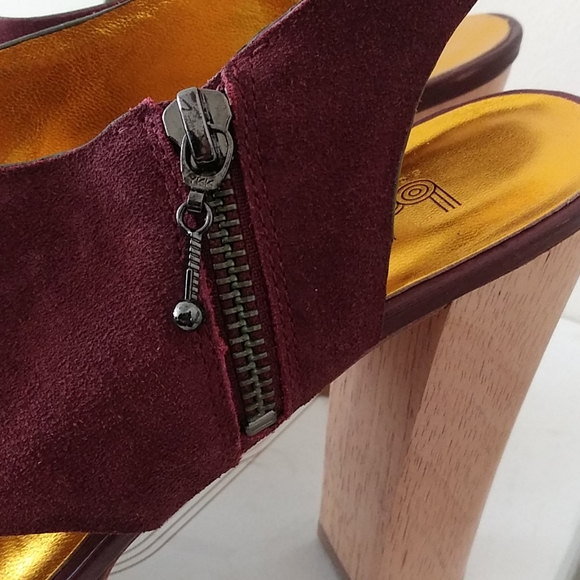 Brand New Belle by Sigerson Morrison Heels - Picture 3 of 6